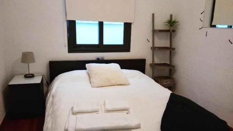 Azz Sevilla Torre De La Plata Apartamentos Rom bilde