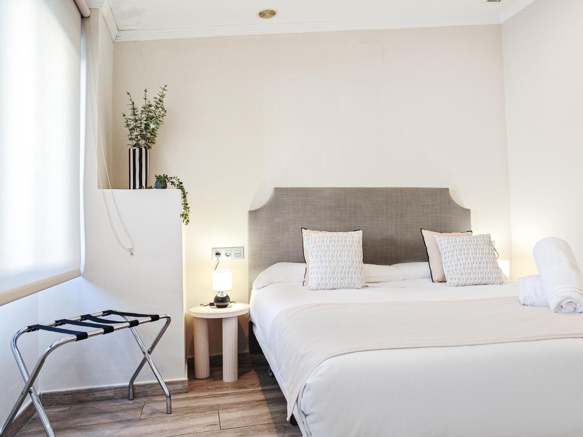 Azz Sevilla Torre De La Plata Apartamentos Eksteriør bilde
